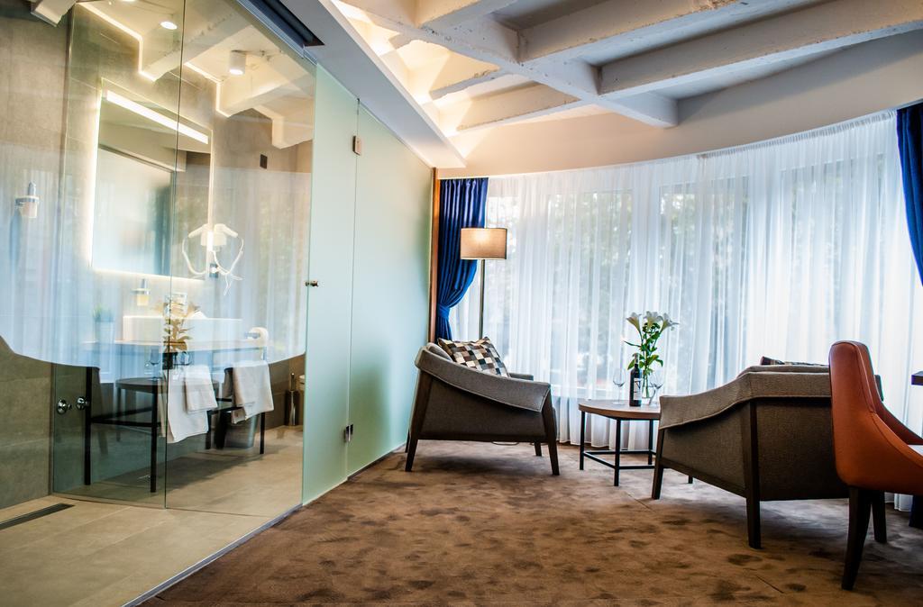 Nomad Luxury Suites Belgrade Exterior photo