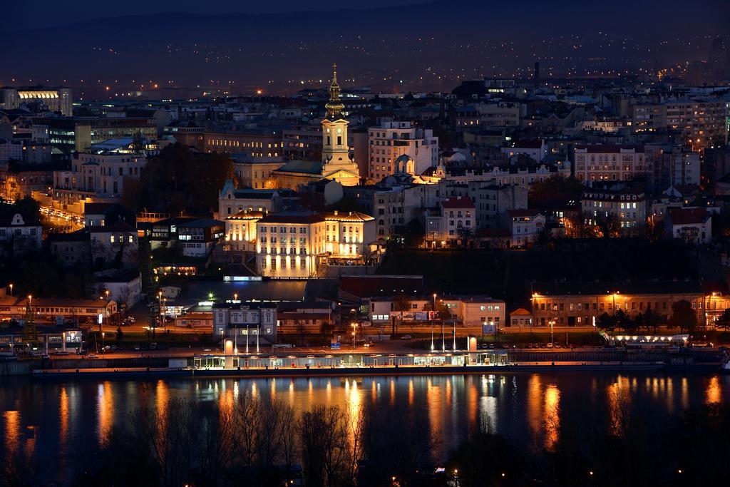 Nomad Luxury Suites Belgrade Exterior photo