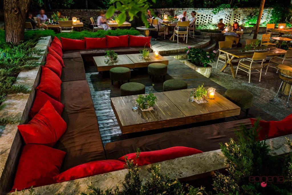 Nomad Luxury Suites Belgrade Exterior photo