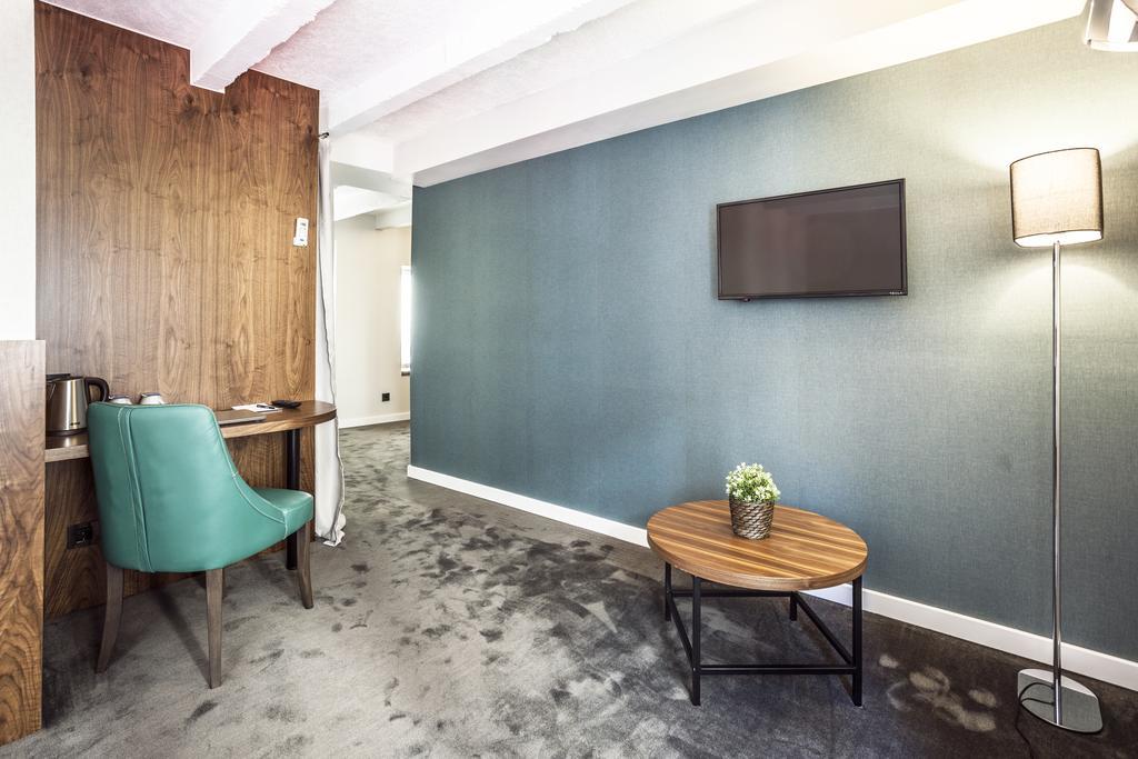 Nomad Luxury Suites Belgrade Exterior photo