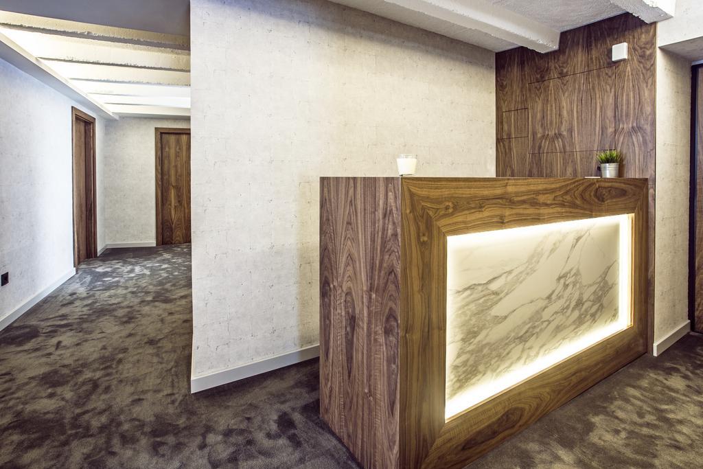 Nomad Luxury Suites Belgrade Exterior photo